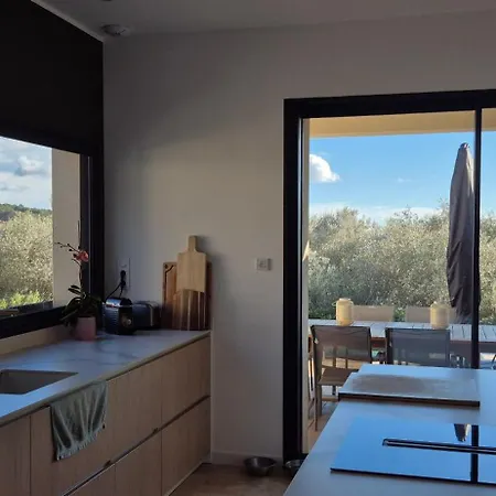 Piana Villa Chusclan